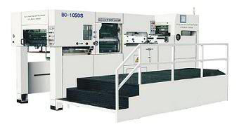 伟壹昊平压膜切压痕机设备